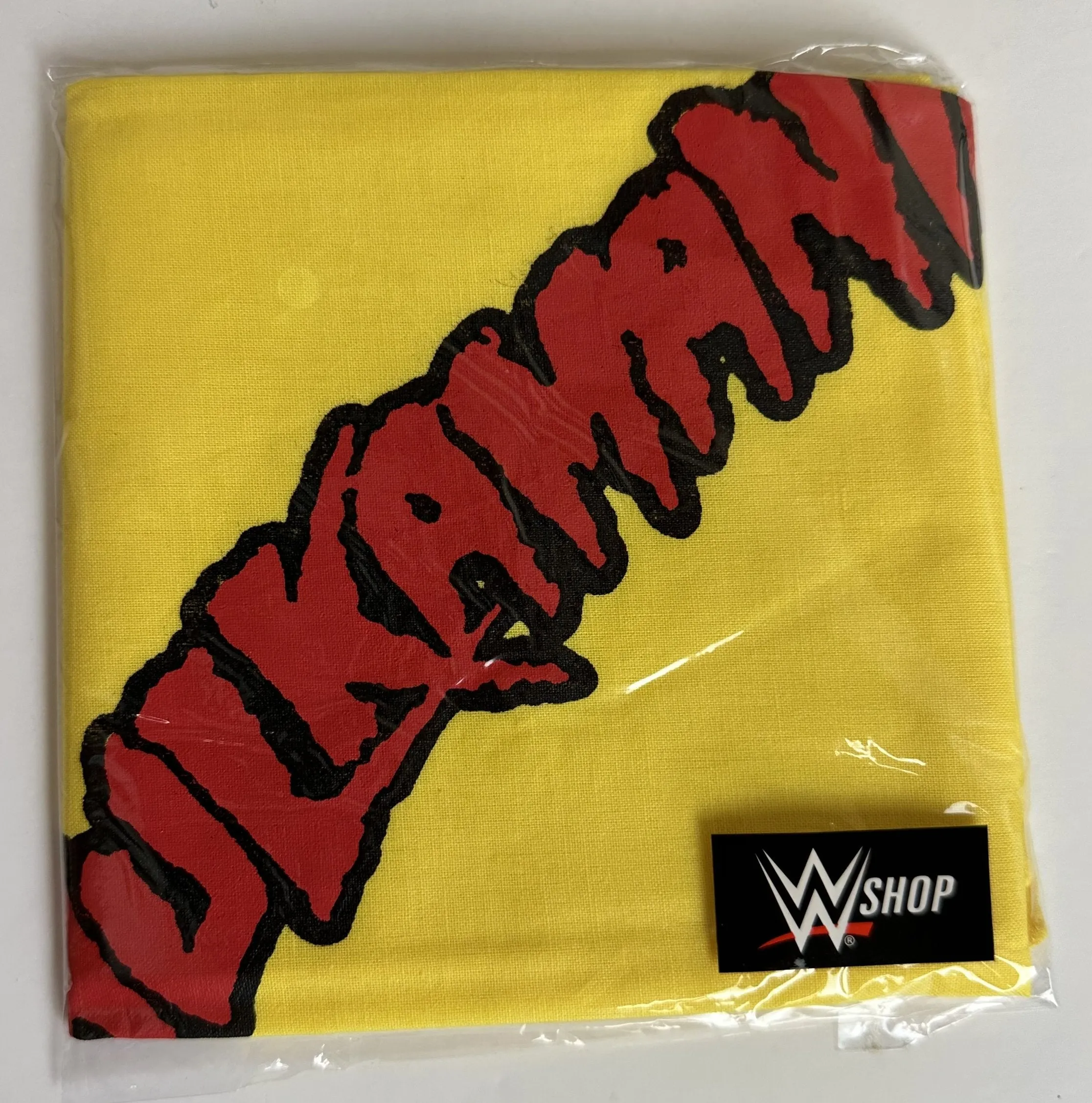 Hulk Hogan Hulkamania Yellow T-shirt Bandana Boa Glasses Costume