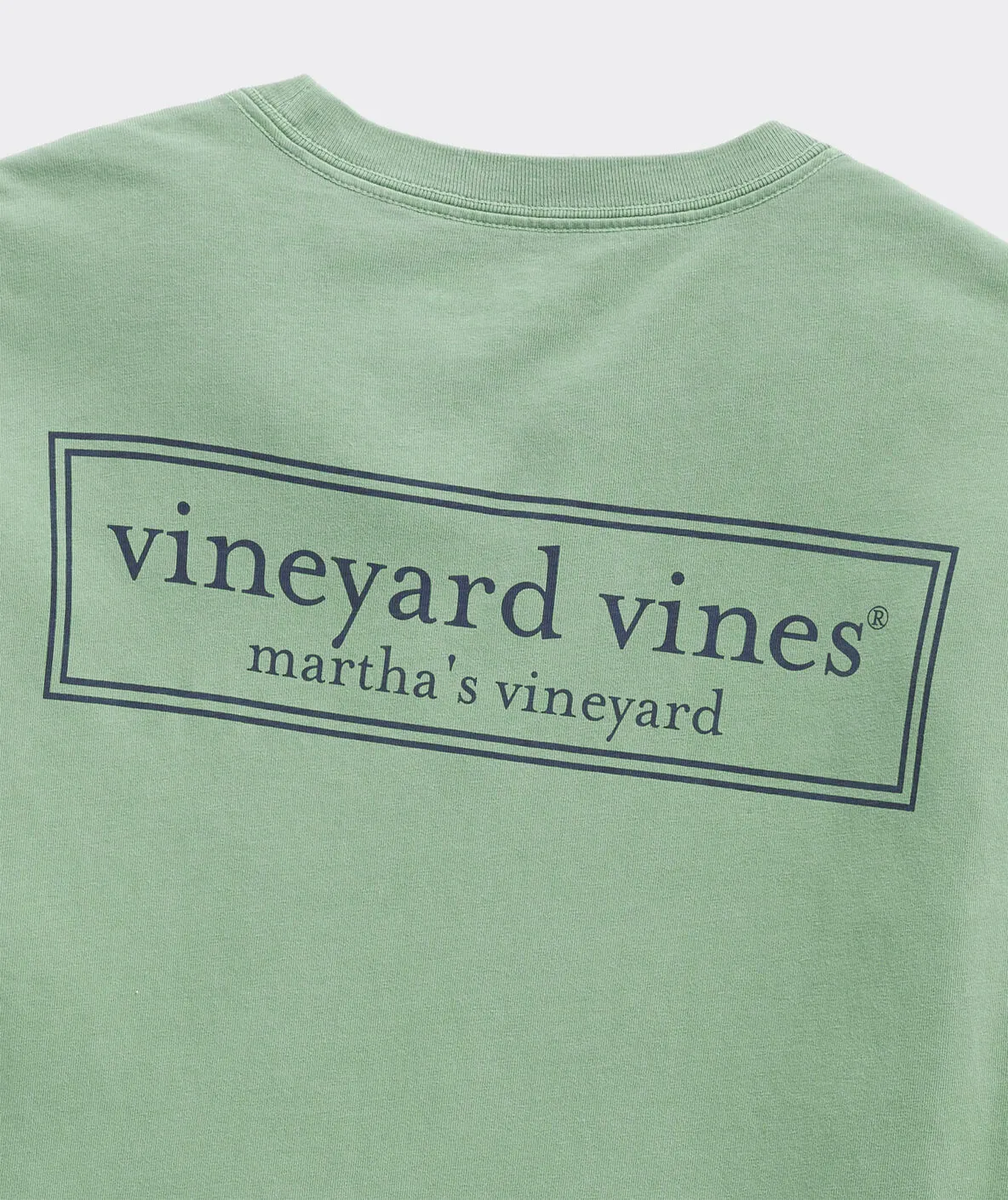 Men's Vineyard Logo Box Long Sleeve Pocket Tee