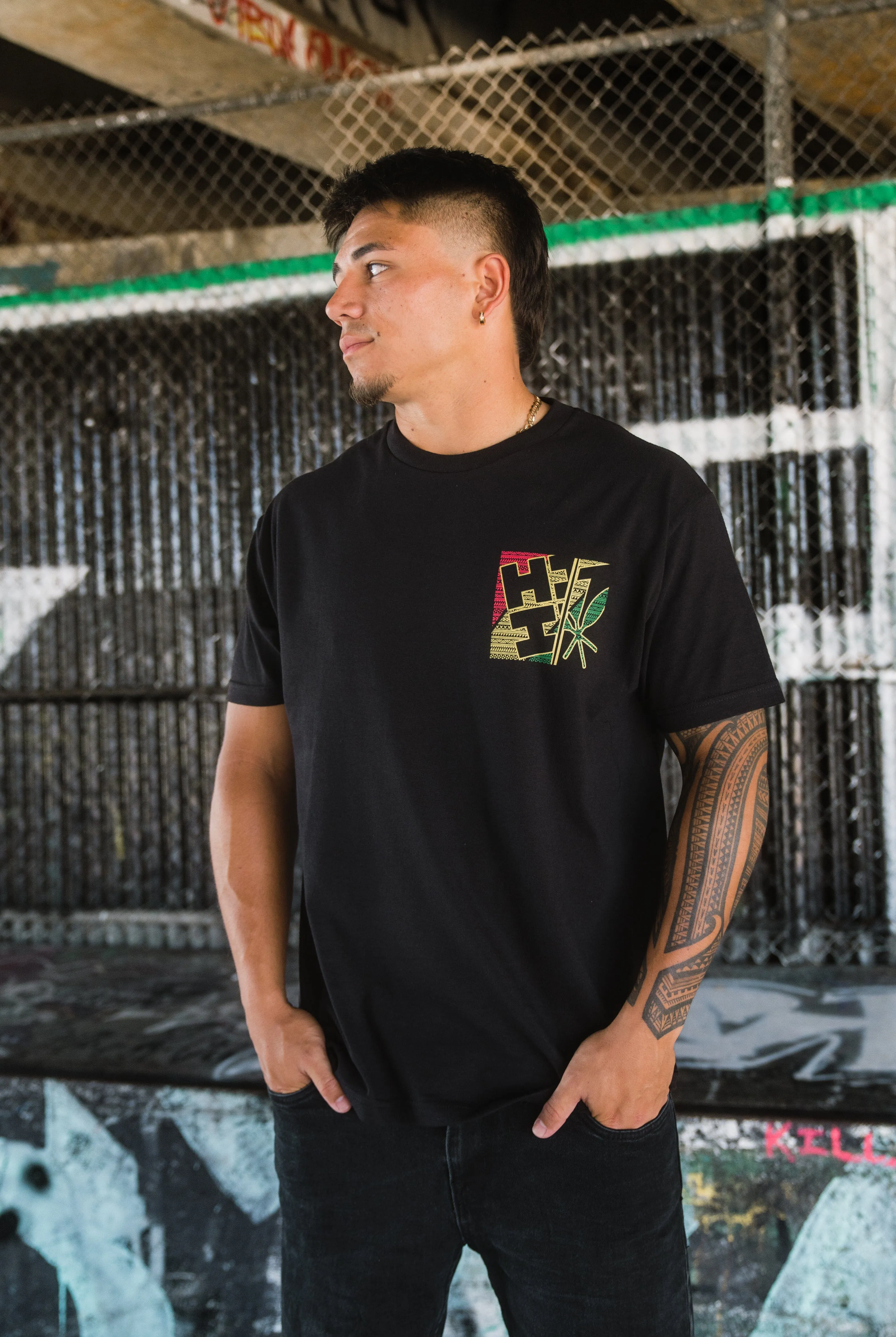 SPLIT BLOCK TRIBAL RASTA T-SHIRT